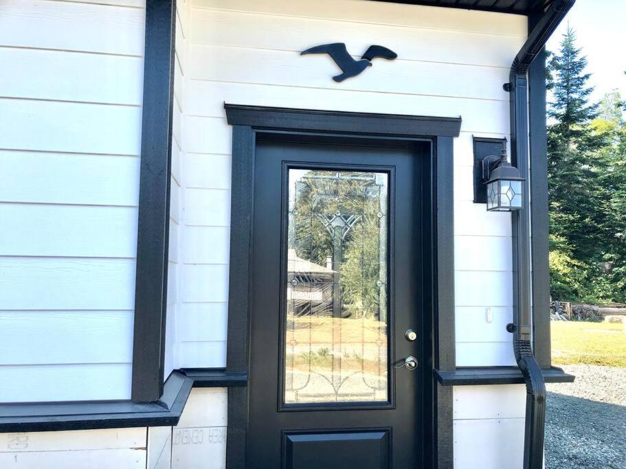 Seagull Studio Vacation Suite Sooke Kültér fotó